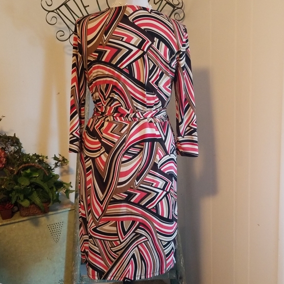 Ann Taylor Loft wrap dress - Picture 3 of 5